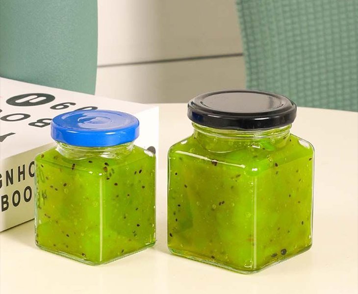 Brand Customization Solutions with Glass Jam Jar