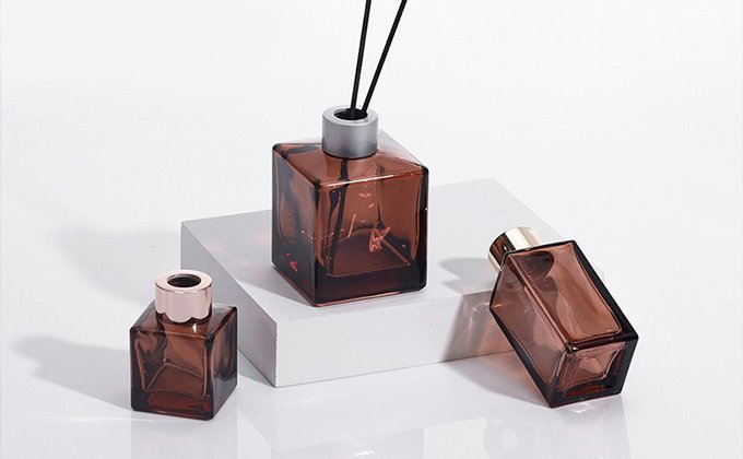 Customize Options to Create Exclusive Diffuser Bottles